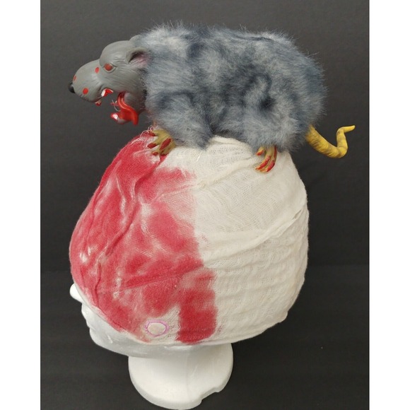 Gemmy Halloween Chewing Rat 🐀 Hat Lighted Eyes Adjusts Halloween Spooky Works - Picture 5 of 10